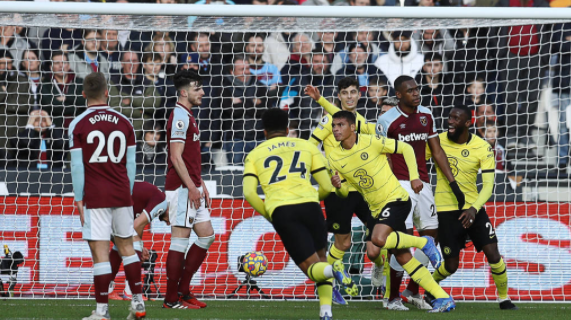 英超-切尔西两度领先遭逆转2-3西汉姆联 芒特破门 英超-切尔西两度领先遭逆转2-3西汉姆联 芒特破门