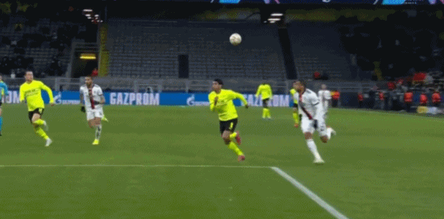 1638922092596864.gif 02.gif