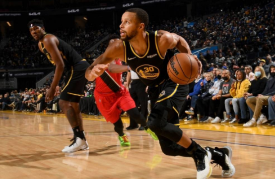 库里低效22分追梦5+10+8 勇士104-94擒开拓者获2连胜 库里低效22分追梦5+10+8 勇士104-94擒开拓者获2连胜