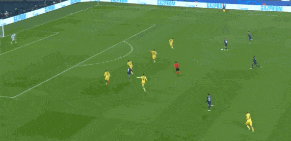 梅西重炮轰门 梅西重炮轰门