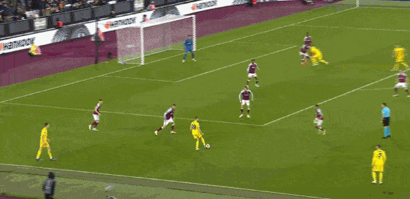 西汉姆遭完美世界波闪击 西汉姆遭完美世界波闪击