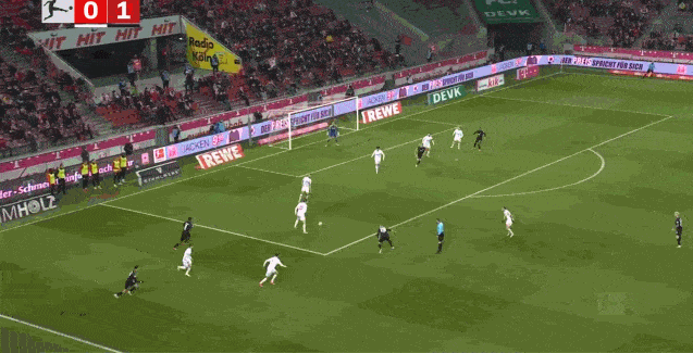 奥格斯堡中场悍将百步穿杨 奥格斯堡中场悍将百步穿杨