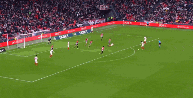 塞维利亚中场弧线球破门 塞维利亚中场弧线球破门