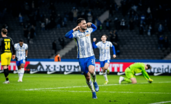 德甲-多特蒙德2-3柏林赫塔遭逆转 布兰特破门+送礼 德甲-多特蒙德2-3柏林赫塔遭逆转 布兰特破门+送礼