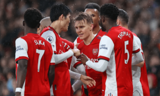 联赛杯-阿森纳前瞻:联赛杯或大幅轮换首发 冲击主场7连胜 联赛杯-阿森纳前瞻:联赛杯或大幅轮换首发 冲击主场7连胜