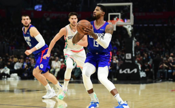 马刺116-92送快船3连败 穆雷三双乔治25+6 约翰逊12分 马刺116-92送快船3连败 穆雷三双乔治25+6 约翰逊12分