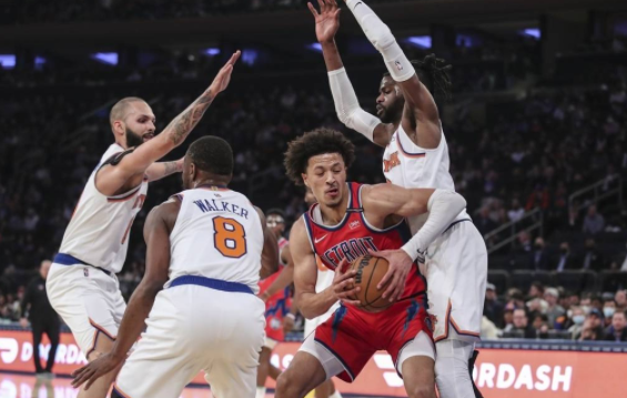 尼克斯105-91轻取活塞止主场5连败 兰德尔21+11富尼耶22分 尼克斯105-91轻取活塞止主场5连败 兰德尔21+11富尼耶22分