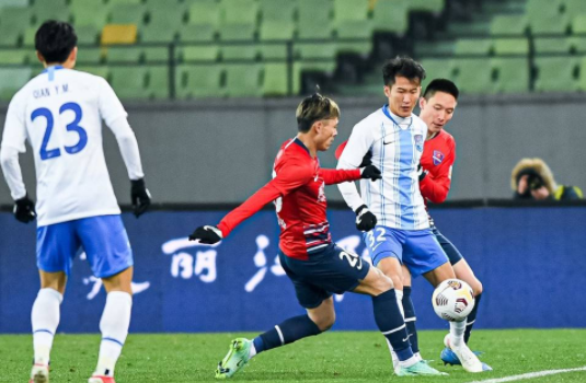 中超-津门虎1-0击败重庆夺保级组首胜 李松益89分绝杀 中超-津门虎1-0击败重庆夺保级组首胜 李松益89分绝杀