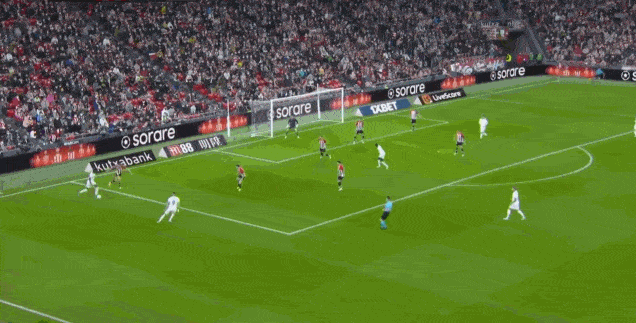 本泽马完美弧线球破门 本泽马完美弧线球破门