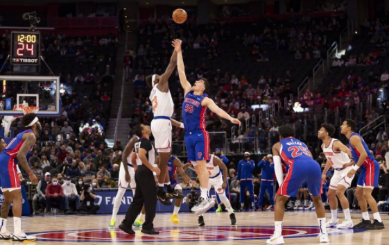 伯克斯34分迪亚洛31+13 杰克逊伤退尼克斯94-85擒活塞 伯克斯34分迪亚洛31+13 杰克逊伤退尼克斯94-85擒活塞