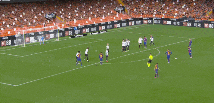 梅西任意球破门 梅西任意球破门