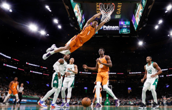 布朗砍24+11布克22分 凯尔特人7人上双123-108轻取太阳 布朗砍24+11布克22分 凯尔特人7人上双123-108轻取太阳