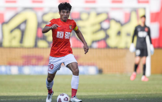 中超-广州2-0亚泰取得三连胜 凌杰谭凯元连场破门 中超-广州2-0亚泰取得三连胜 凌杰谭凯元连场破门