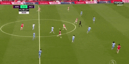 1641048327813829.gif 02.gif