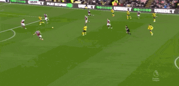 沃特福德锋霸单兵突击破门 沃特福德锋霸单兵突击破门