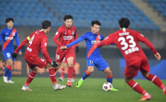 中超-申花3-0战胜河南嵩山龙门 汪海健双响曹赟定神来之笔 中超-申花3-0战胜河南嵩山龙门 汪海健双响曹赟定神来之笔