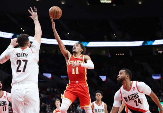 开拓者136-131胜老鹰止4连败 特雷-杨砍56+14西蒙斯43分 开拓者136-131胜老鹰止4连败 特雷-杨砍56+14西蒙斯43分