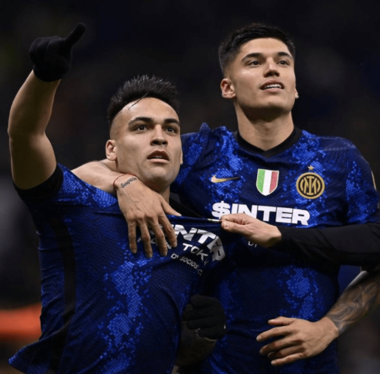 意甲-国米前瞻:蓝黑冲击意甲8连胜 劳塔罗延续神奇纪录 意甲-国米前瞻:蓝黑冲击意甲8连胜 劳塔罗延续神奇纪录