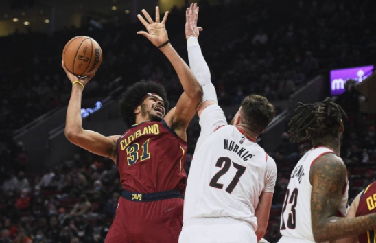 加兰德26+6双枪继续缺阵 骑士六人上双114-101胜开拓者 加兰德26+6双枪继续缺阵 骑士六人上双114-101胜开拓者