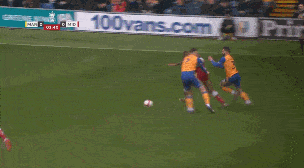 米德尔斯堡悍将弧线球破门