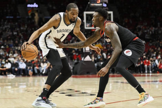 杜兰特28+10欧文22+8 哈登缺阵篮网爆冷108-114不敌开拓者 杜兰特28+10欧文22+8 哈登缺阵篮网爆冷108-114不敌开拓者