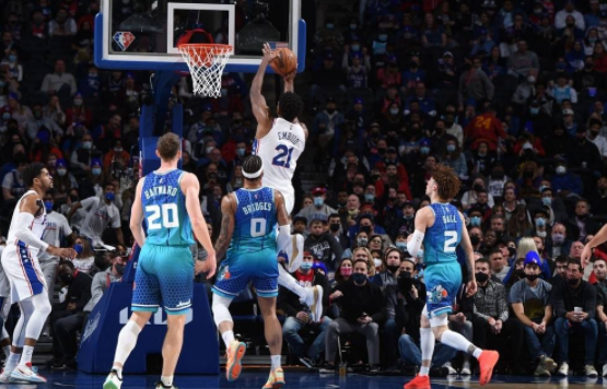 海沃德砍30+7恩比德31分 黄蜂5人上双109-98力擒76人 海沃德砍30+7恩比德31分 黄蜂5人上双109-98力擒76人