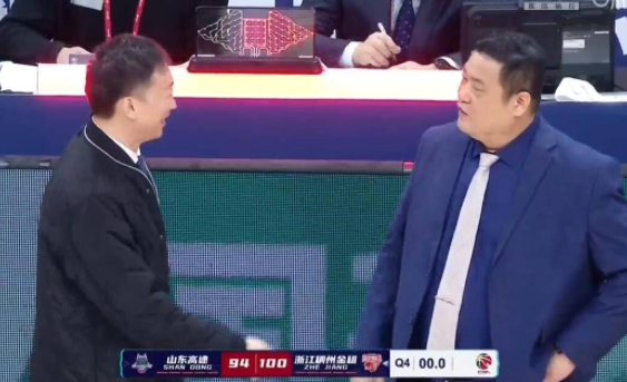 陶汉林砍20+9吴前取17分 浙江100-94力擒山东取三连胜 陶汉林砍20+9吴前取17分 浙江100-94力擒山东取三连胜