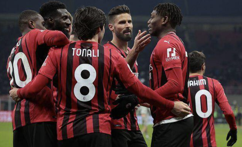 意甲-米兰前瞻:取胜即超越国米登顶 伊布力争破C罗纪录 意甲-米兰前瞻:取胜即超越国米登顶 伊布力争破C罗纪录