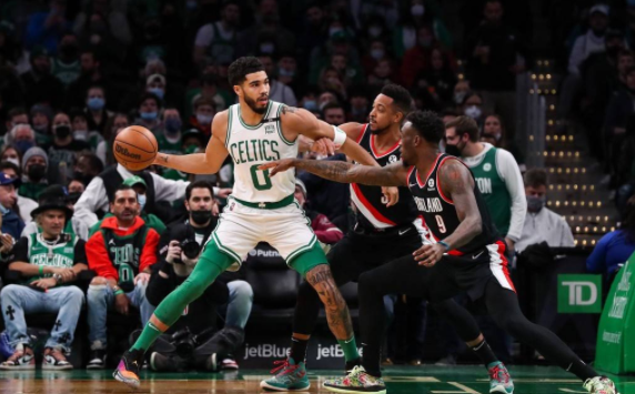 开拓者客场109-105险胜绿军 塔图姆27+10+7努尔基奇29+17 开拓者客场109-105险胜绿军 塔图姆27+10+7努尔基奇29+17