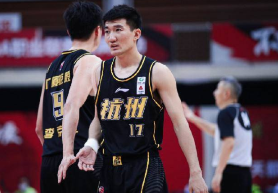 广厦117-95大胜送同曦23连败 胡金秋砍24+6赵岩昊休战 广厦117-95大胜送同曦23连败 胡金秋砍24+6赵岩昊休战