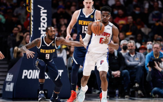 掘金6人上双117-111险胜活塞 约基奇砍34+9+8康宁汉姆18分 掘金6人上双117-111险胜活塞 约基奇砍34+9+8康宁汉姆18分