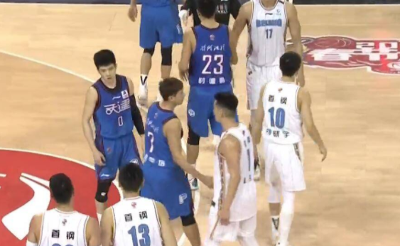 布朗首秀砍29分林书豪22+10+7 北京112-96复仇天津获3连胜 布朗首秀砍29分林书豪22+10+7 北京112-96复仇天津获3连胜