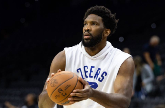 28日NBA前瞻:湖人三巨头围攻恩比德 勇士欲擒森林狼冲4连胜 28日NBA前瞻:湖人三巨头围攻恩比德 勇士欲擒森林狼冲4连胜