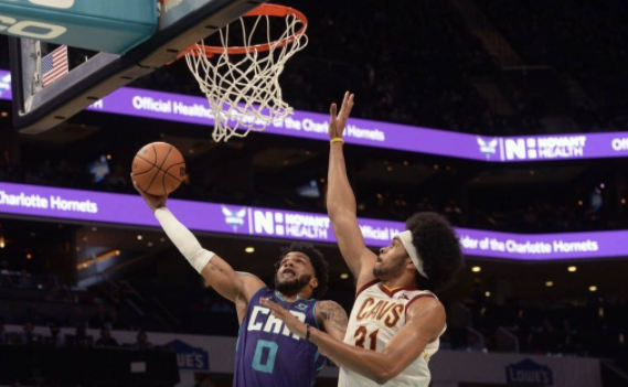 骑士102-101拒绝逆转险胜黄蜂 阿伦29+22乐福罚球准绝杀 骑士102-101拒绝逆转险胜黄蜂 阿伦29+22乐福罚球准绝杀