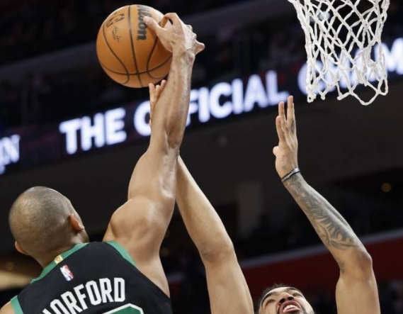 绿军五人上双102-93轻取活塞 塔图姆24+9杰伦-布朗13分 绿军五人上双102-93轻取活塞 塔图姆24+9杰伦-布朗13分