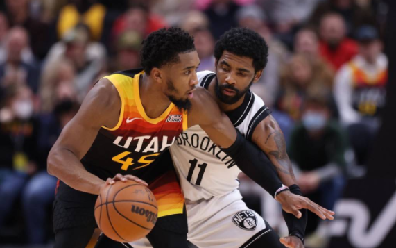 篮网102-125惨败爵士 哈登缺阵米切尔复出27+6 欧文15分 篮网102-125惨败爵士 哈登缺阵米切尔复出27+6 欧文15分