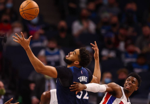 森林狼主场118-105擒活塞 唐斯24+12拉塞尔复出 状元缺阵 森林狼主场118-105擒活塞 唐斯24+12拉塞尔复出 状元缺阵