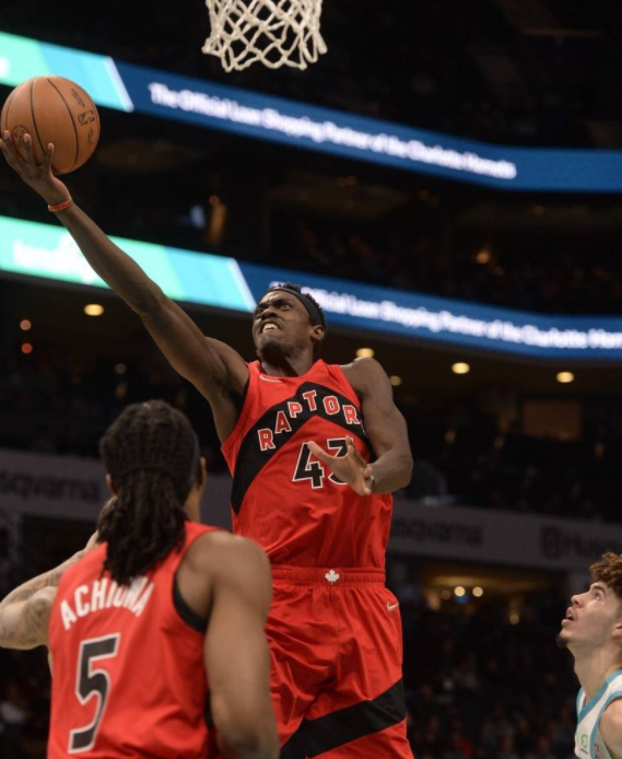 西亚卡姆砍准三双鲍尔15分 猛龙4人20+以116-101力擒黄蜂 西亚卡姆砍准三双鲍尔15分 猛龙4人20+以116-101力擒黄蜂