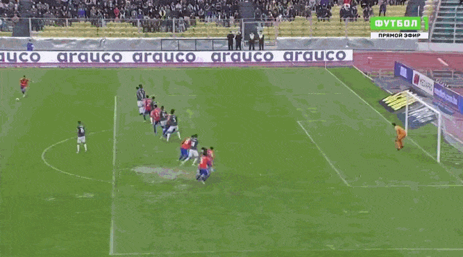 桑切斯任意球直接破门 桑切斯任意球直接破门