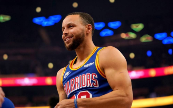 17日NBA前瞻:约基奇挑战水花兄弟 爵士欲擒湖人冲7连胜 17日NBA前瞻:约基奇挑战水花兄弟 爵士欲擒湖人冲7连胜