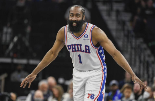 26日NBA纪录:哈登首秀一战封神 巴雷特轰生涯最高分 26日NBA纪录:哈登首秀一战封神 巴雷特轰生涯最高分