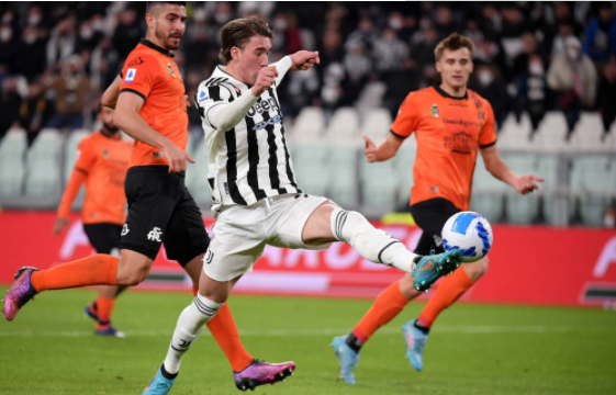 意甲-尤文1-0斯佩齐亚仍居第四 莫拉塔破门洛卡特利送助攻 意甲-尤文1-0斯佩齐亚仍居第四 莫拉塔破门洛卡特利送助攻