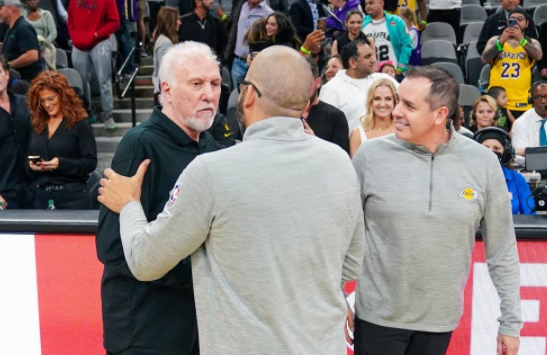 8日NBA纪录:哈登一战4过里程碑 波波维奇胜场数第一 8日NBA纪录:哈登一战4过里程碑 波波维奇胜场数第一