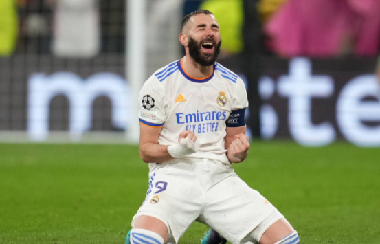 一周最佳:本泽马力压C罗荣膺MVP 莱万哈弗茨进最佳阵 一周最佳:本泽马力压C罗荣膺MVP 莱万哈弗茨进最佳阵