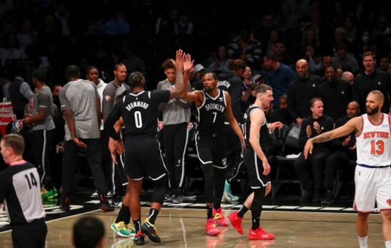 14日NBA纪录:KD再轰50+书写历史 詹皇1万助攻里程碑 14日NBA纪录:KD再轰50+书写历史 詹皇1万助攻里程碑