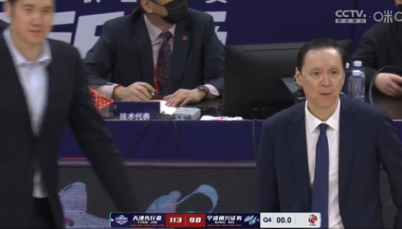 罗切斯特33+13斯蒂马克28分 天津113-98险胜宁波斩获8连胜 罗切斯特33+13斯蒂马克28分 天津113-98险胜宁波斩获8连胜