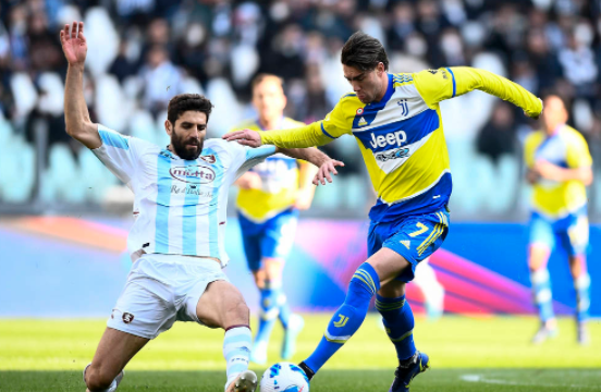 意甲-尤文图斯2-0萨勒尼塔纳 弗拉霍维奇传射迪巴拉破门 意甲-尤文图斯2-0萨勒尼塔纳 弗拉霍维奇传射迪巴拉破门