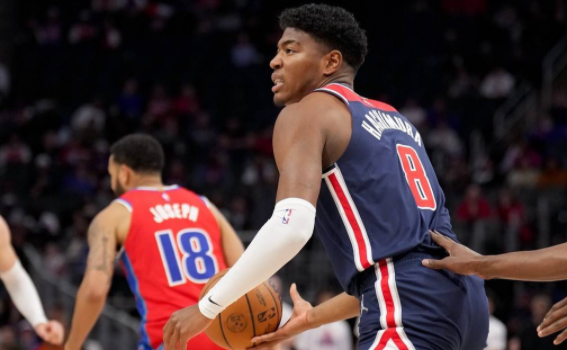 波尔津吉斯30+10 巴格利25分 奇才100-97险胜活塞结束连败 波尔津吉斯30+10 巴格利25分 奇才100-97险胜活塞结束连败