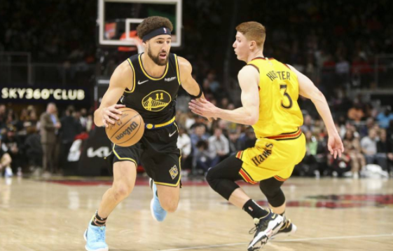 克莱空砍37分吹杨33+15 老鹰首发全上双121-110击退勇士 克莱空砍37分吹杨33+15 老鹰首发全上双121-110击退勇士