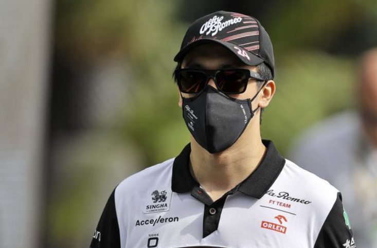 F1沙特站:维斯塔潘夺冠 周冠宇遭处罚第11憾失积分 F1沙特站:维斯塔潘夺冠 周冠宇遭处罚第11憾失积分